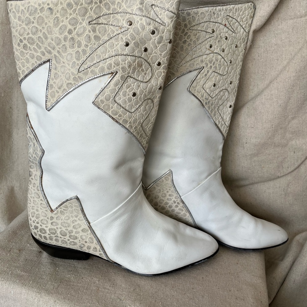 80s White and Cream Women's Western Boots size 8.5